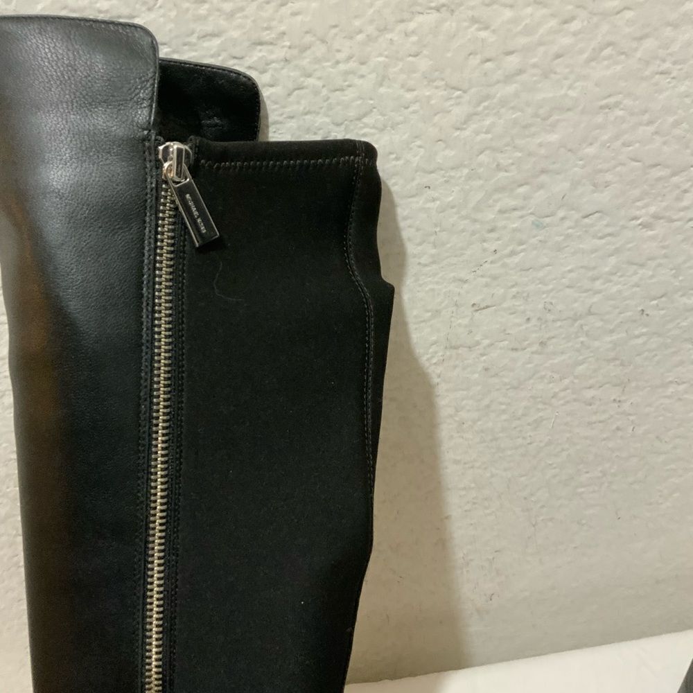 Michael Kors Womens Black Leather Side Zipper Knee High Riding Boots 6.5 - Picture 8 of 15